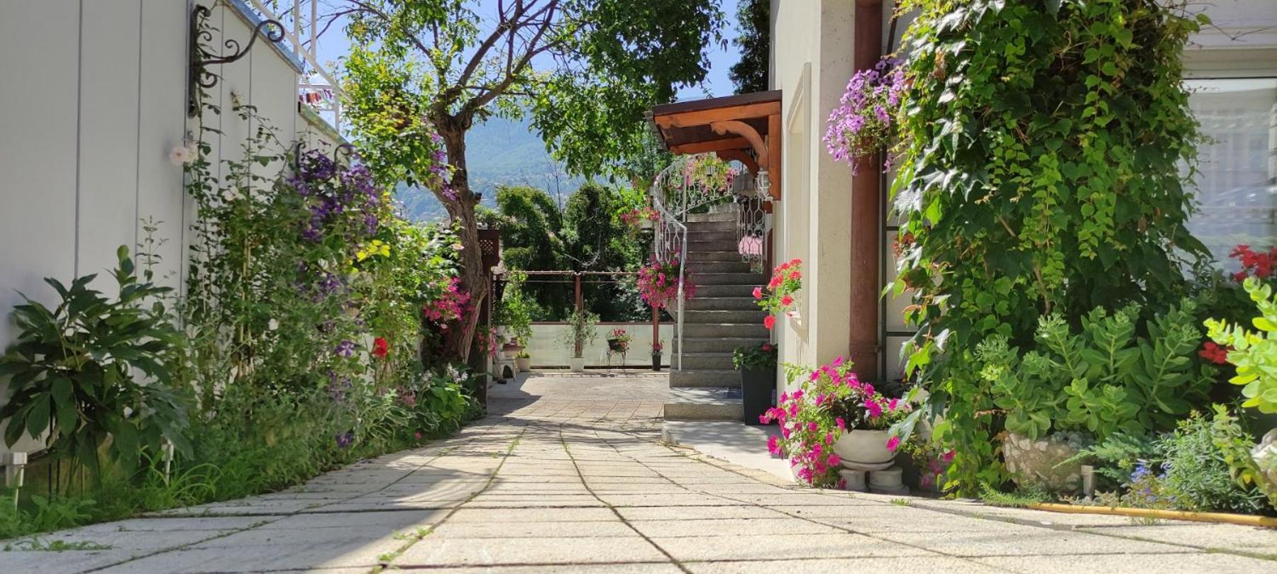 Vila Dzan Sarajevo Ngoại thất bức ảnh